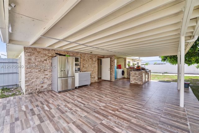 15850 NW 18th Pl, Miami Gardens, FL 33054