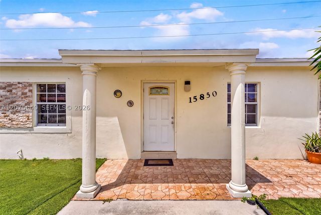 15850 NW 18th Pl, Miami Gardens, FL 33054