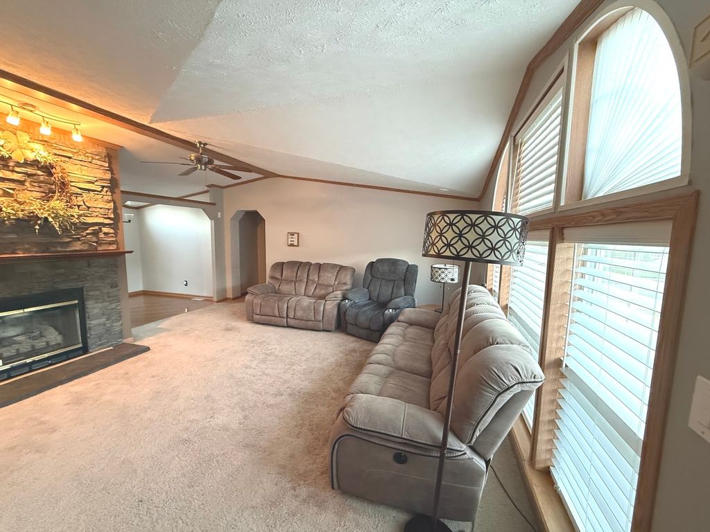 416 Hyacinth Lane, Matteson, IL 60443 — photo 3