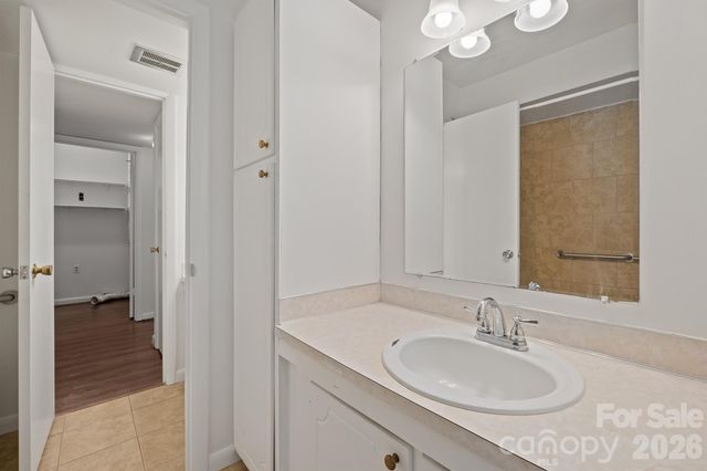 4609 Coronado Drive, Charlotte, NC 28212