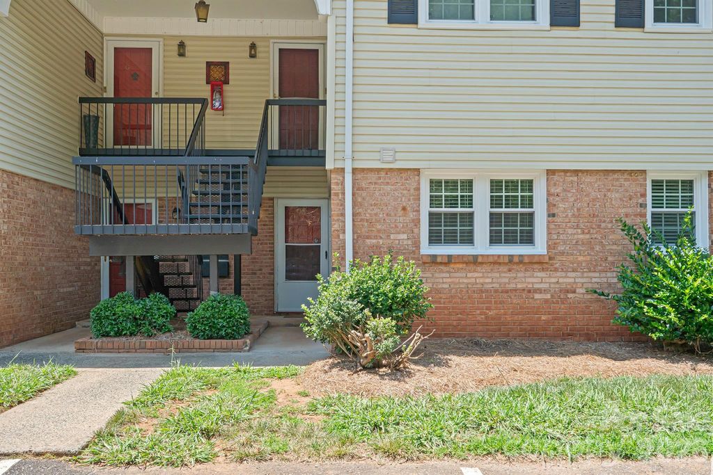 4609 Coronado Drive, Charlotte, NC 28212