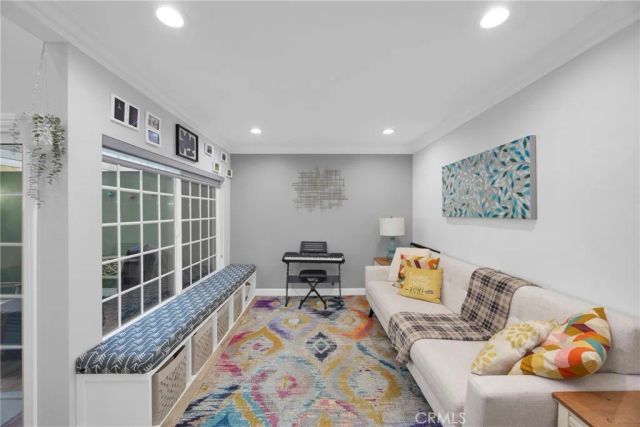 12341 Glacier, Los Alamitos, CA 90720