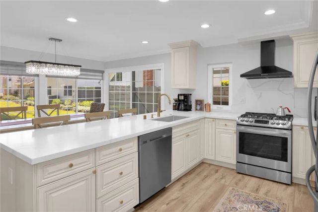 12341 Glacier, Los Alamitos, CA 90720