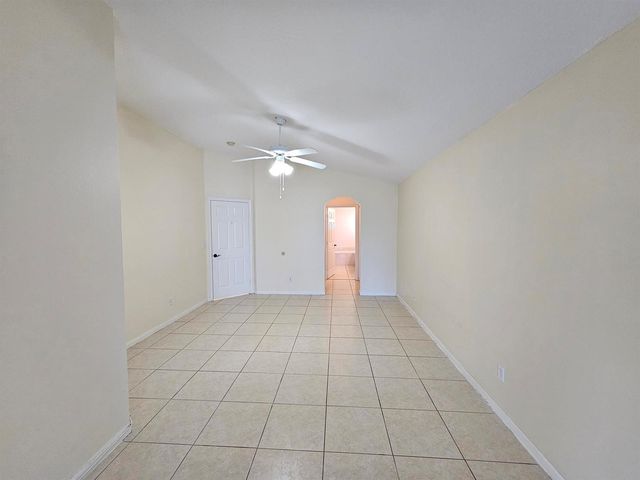 12827 HAMPTON LAKES Circle, Boynton Beach, FL 33436