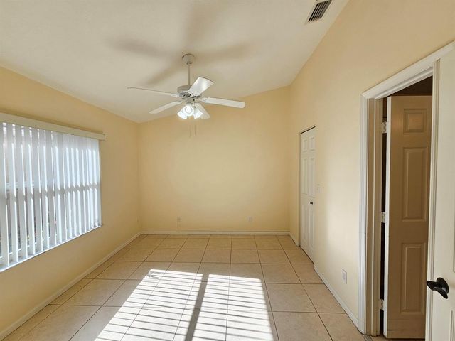 12827 HAMPTON LAKES Circle, Boynton Beach, FL 33436