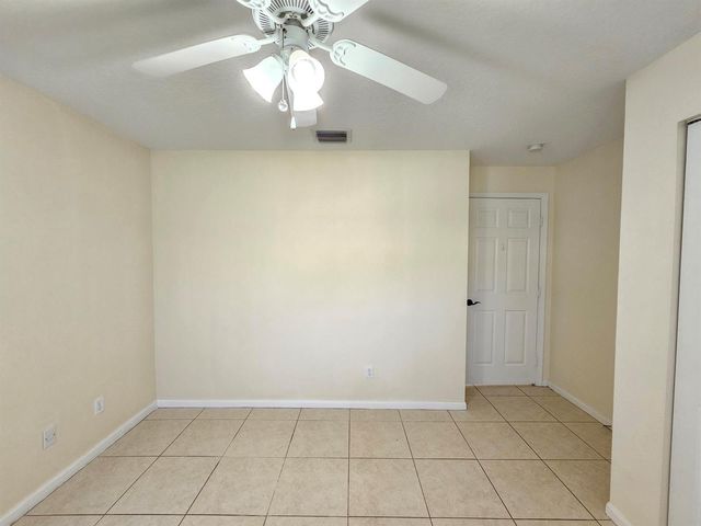 12827 HAMPTON LAKES Circle, Boynton Beach, FL 33436