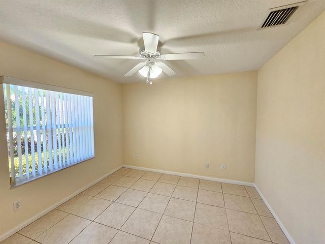 12827 HAMPTON LAKES Circle, Boynton Beach, FL 33436