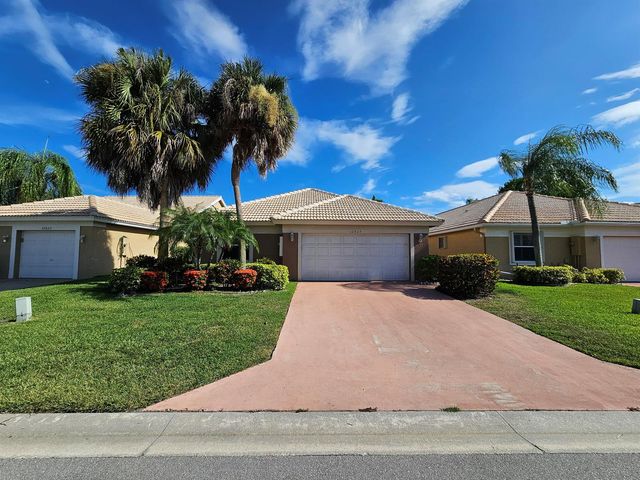 12827 HAMPTON LAKES Circle, Boynton Beach, FL 33436
