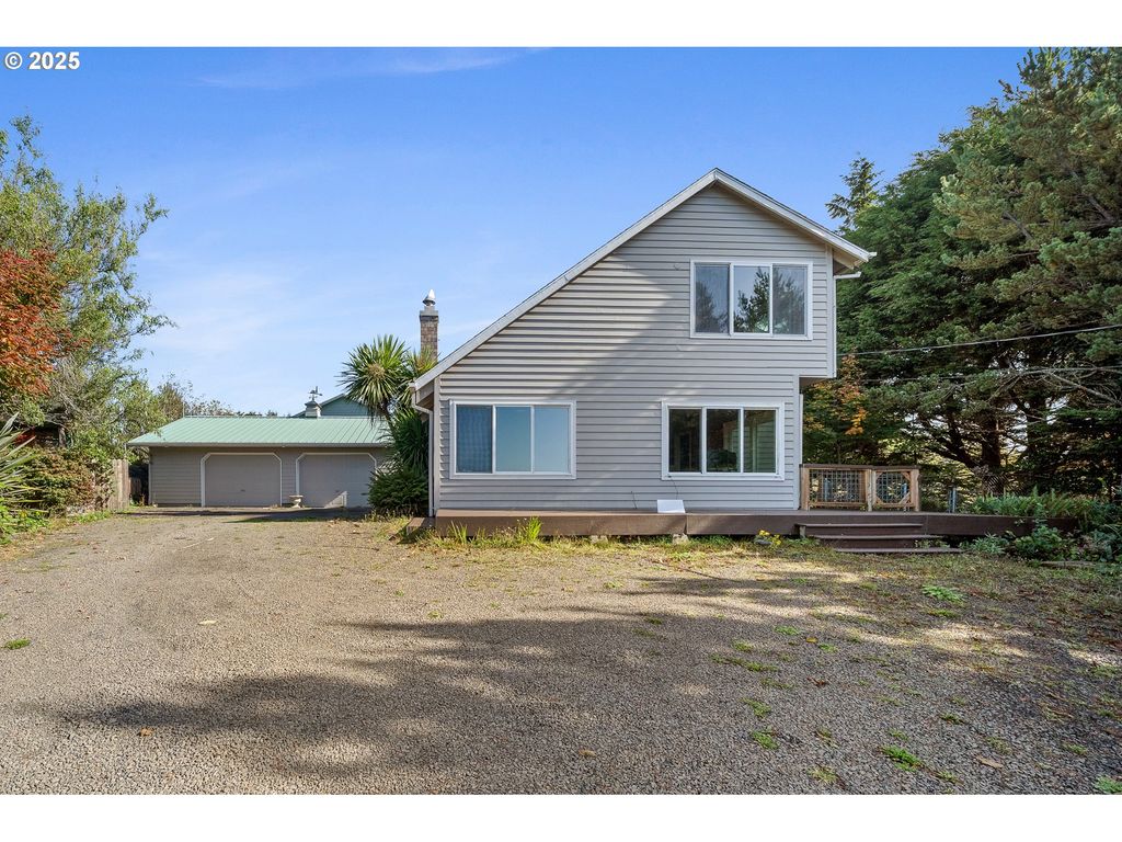 4900 CLAM Way, Netarts, OR 97143