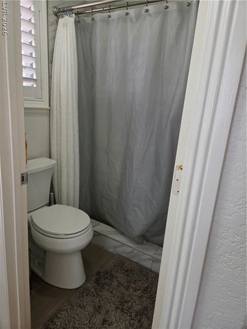 7804 Wedlock Lane, Las Vegas, NV 89129