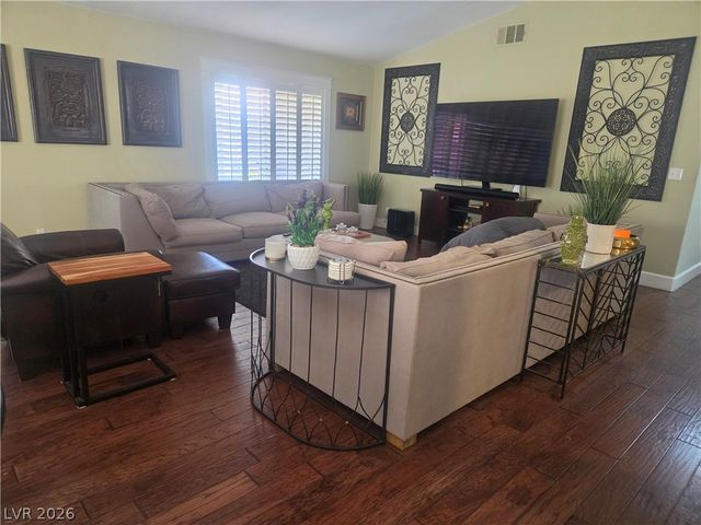7804 Wedlock Lane, Las Vegas, NV 89129