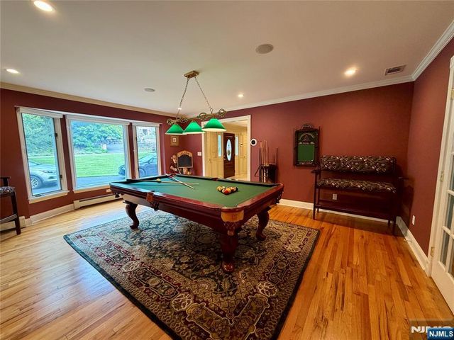 92 Cheyenne Way, Wayne, NJ 07470