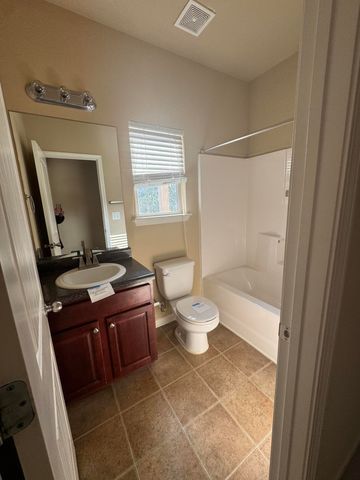 566 Village East Circle, Graniteville, SC 29829