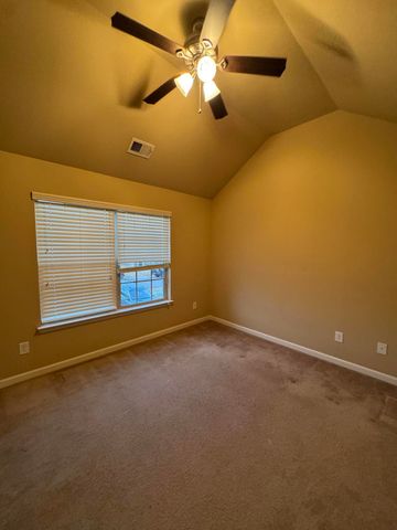 566 Village East Circle, Graniteville, SC 29829