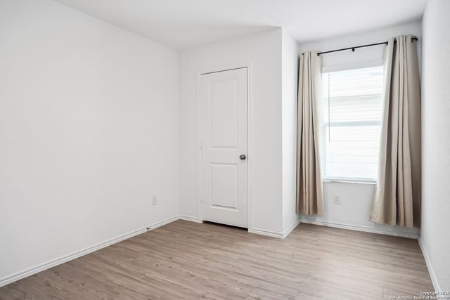 7002 Satellite, San Antonio, TX 78252