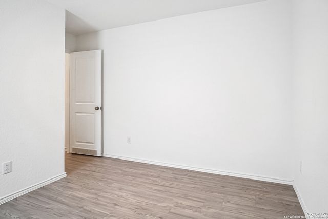 7002 Satellite, San Antonio, TX 78252