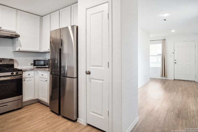 7002 Satellite, San Antonio, TX 78252