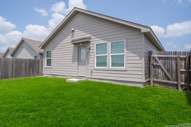 7002 Satellite, San Antonio, TX 78252