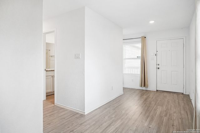 7002 Satellite, San Antonio, TX 78252