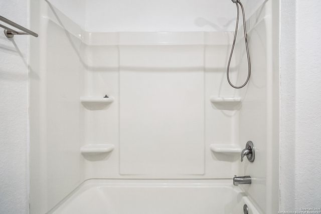 7002 Satellite, San Antonio, TX 78252