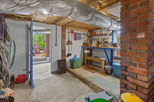 304 Summitt Drive, Sanford, NC 27330