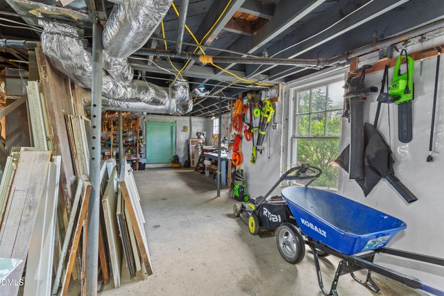 304 Summitt Drive, Sanford, NC 27330