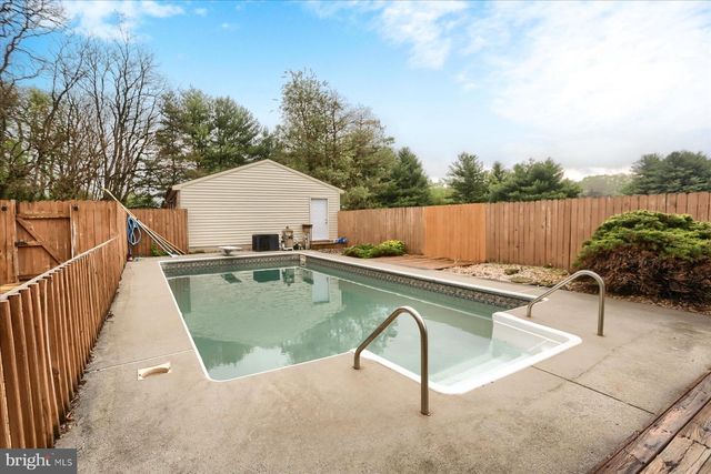167 KEN-LIN DRIVE, Carlisle, PA 17015