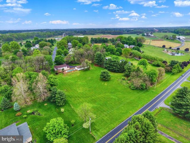 167 KEN-LIN DRIVE, Carlisle, PA 17015