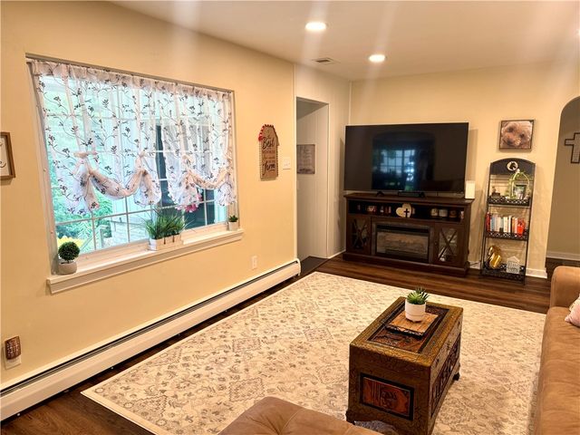 3367 Milligantown Road, Upper Burrell, PA 15068