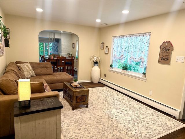 3367 Milligantown Road, Upper Burrell, PA 15068
