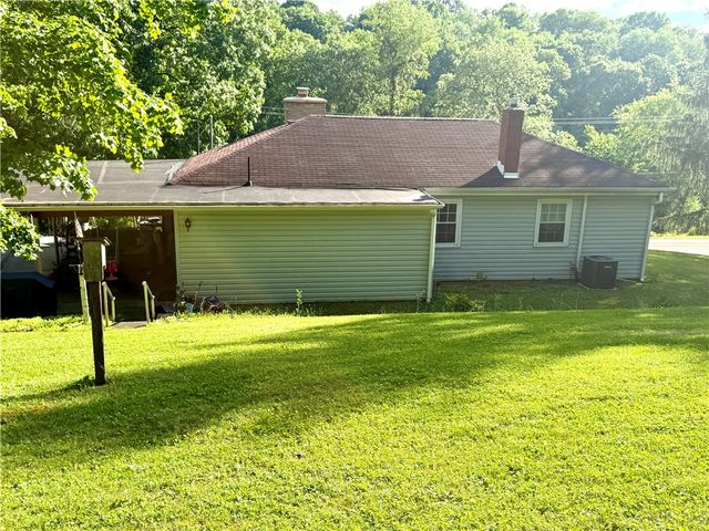 3367 Milligantown Road, Upper Burrell, PA 15068