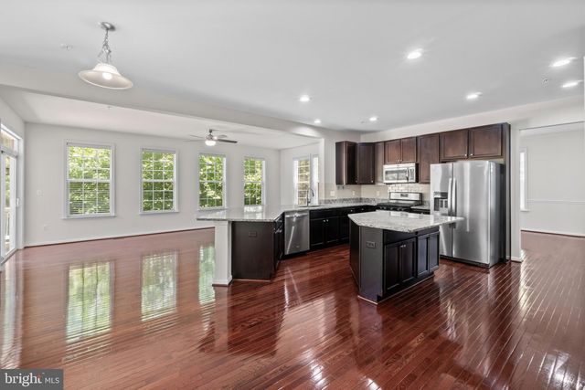 9613 MANOR OAKS VW, Upper Marlboro, MD 20772