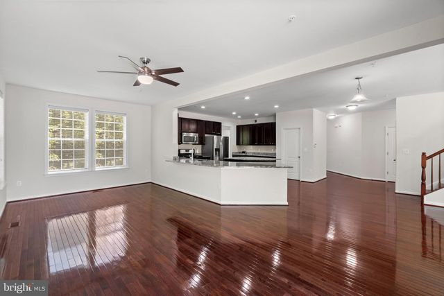 9613 MANOR OAKS VW, Upper Marlboro, MD 20772