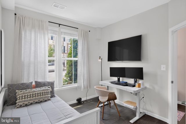 3704 JAMISON ST NE, Washington, DC 20018