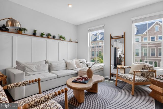 3704 JAMISON ST NE, Washington, DC 20018