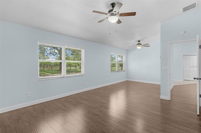 400 NW 80TH AVENUE, Ocala, FL 34482