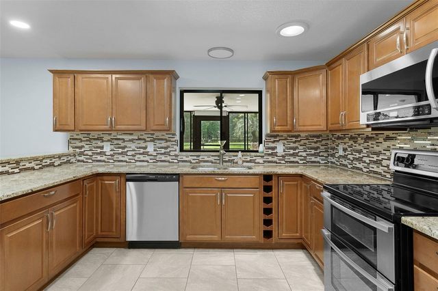 400 NW 80TH AVENUE, Ocala, FL 34482