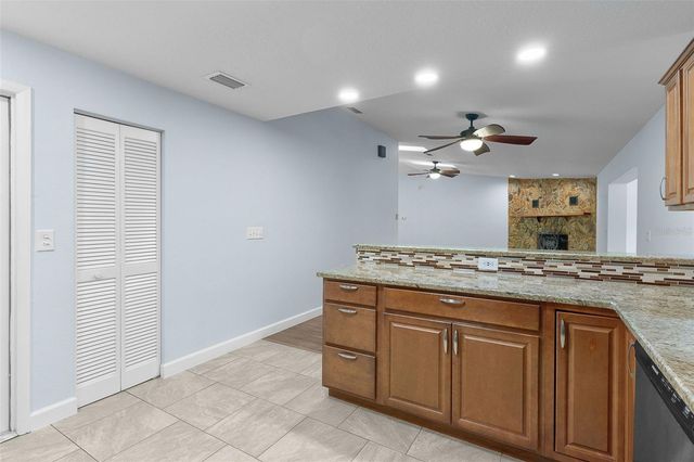 400 NW 80TH AVENUE, Ocala, FL 34482