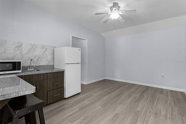 400 NW 80TH AVENUE, Ocala, FL 34482