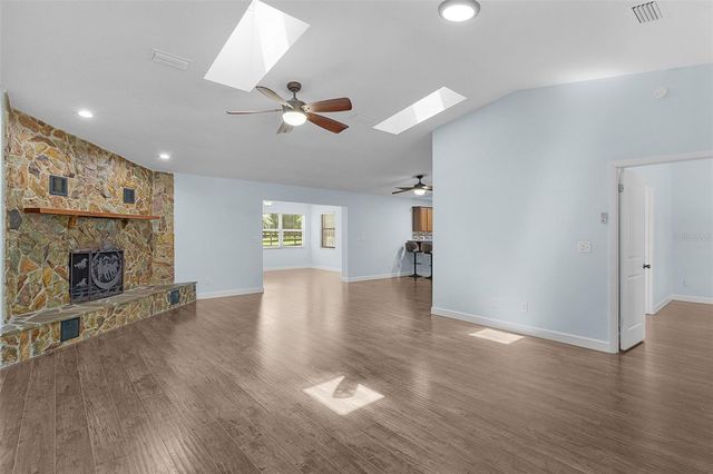 400 NW 80TH AVENUE, Ocala, FL 34482