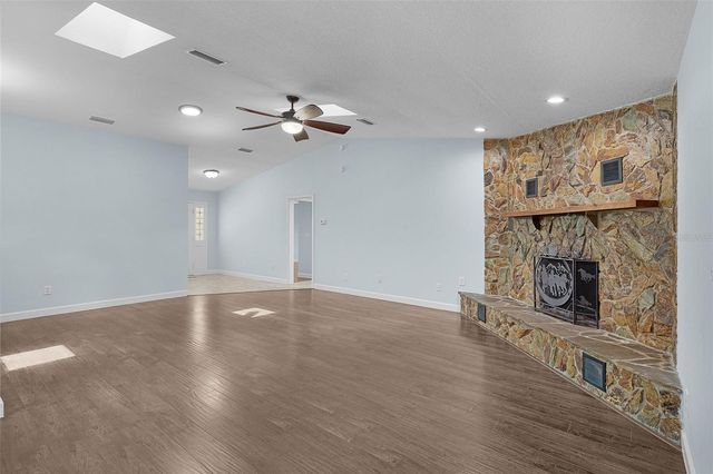 400 NW 80TH AVENUE, Ocala, FL 34482