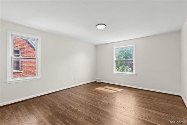 18639 Kentucky Street, Detroit, MI 48221