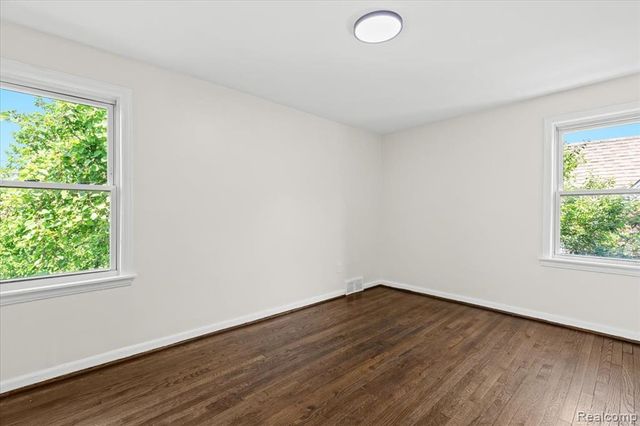 18639 Kentucky Street, Detroit, MI 48221