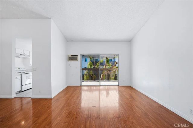 1661 Neil Armstrong 231, Montebello, CA 90640