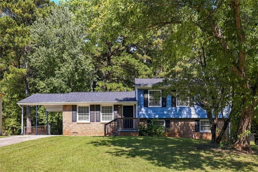2472 Hartford Drive, Ellenwood, GA 30294