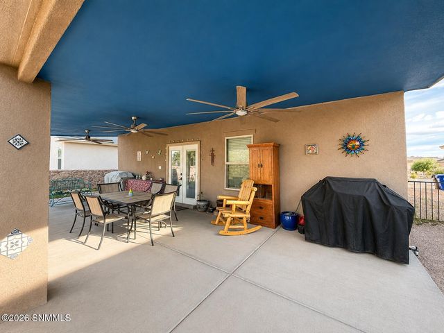 3006 San Miguel Court, Las Cruces, NM 88007