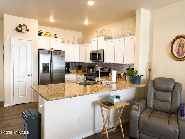 3006 San Miguel Court, Las Cruces, NM 88007