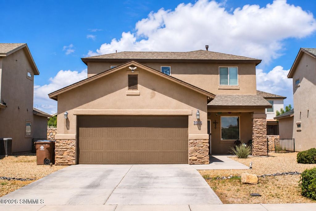 3006 San Miguel Court, Las Cruces, NM 88007