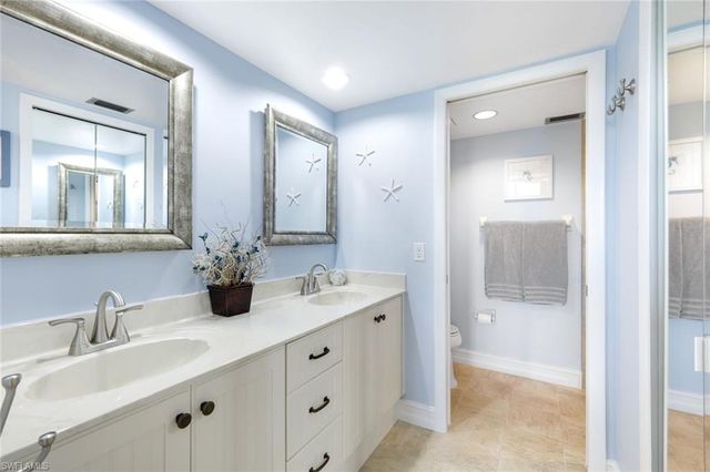 7119 Lakeridge View CT 302, Fort Myers, FL 33907