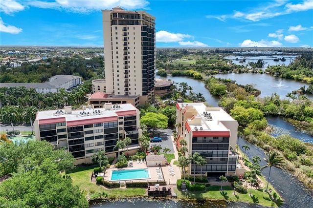 7119 Lakeridge View CT 302, Fort Myers, FL 33907